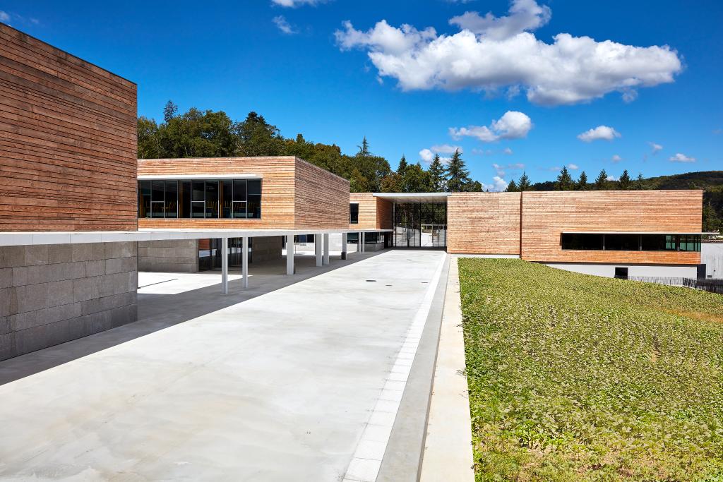 cité scolaire L'Impernal (écoles maternelle et primaire, collège)