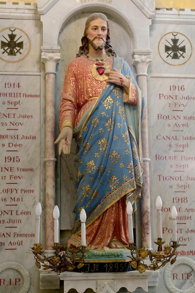 ensemble du monument aux morts de la guerre de 1914-1918 composé de l'autel secondaire, tabernacle, gradin d'autel, retable architecturé, statues (2), console