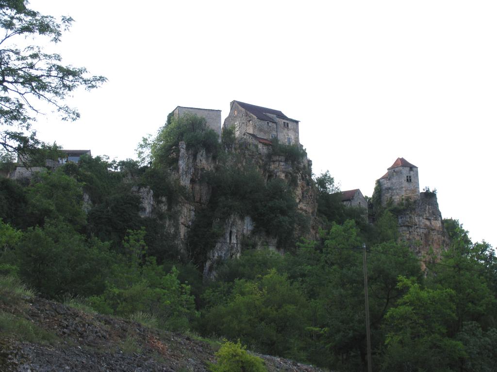 ensemble castral : castrum