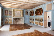 ensemble des peintures et boiseries des salons de l'ancien collège Champollion
