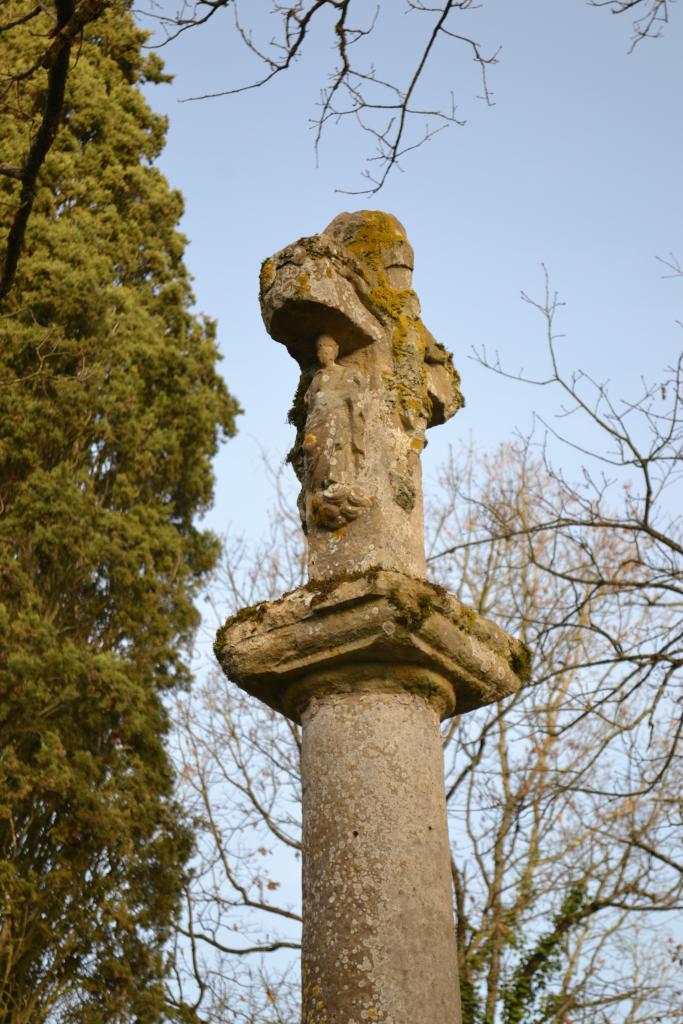croix du cimetière de Verduzan