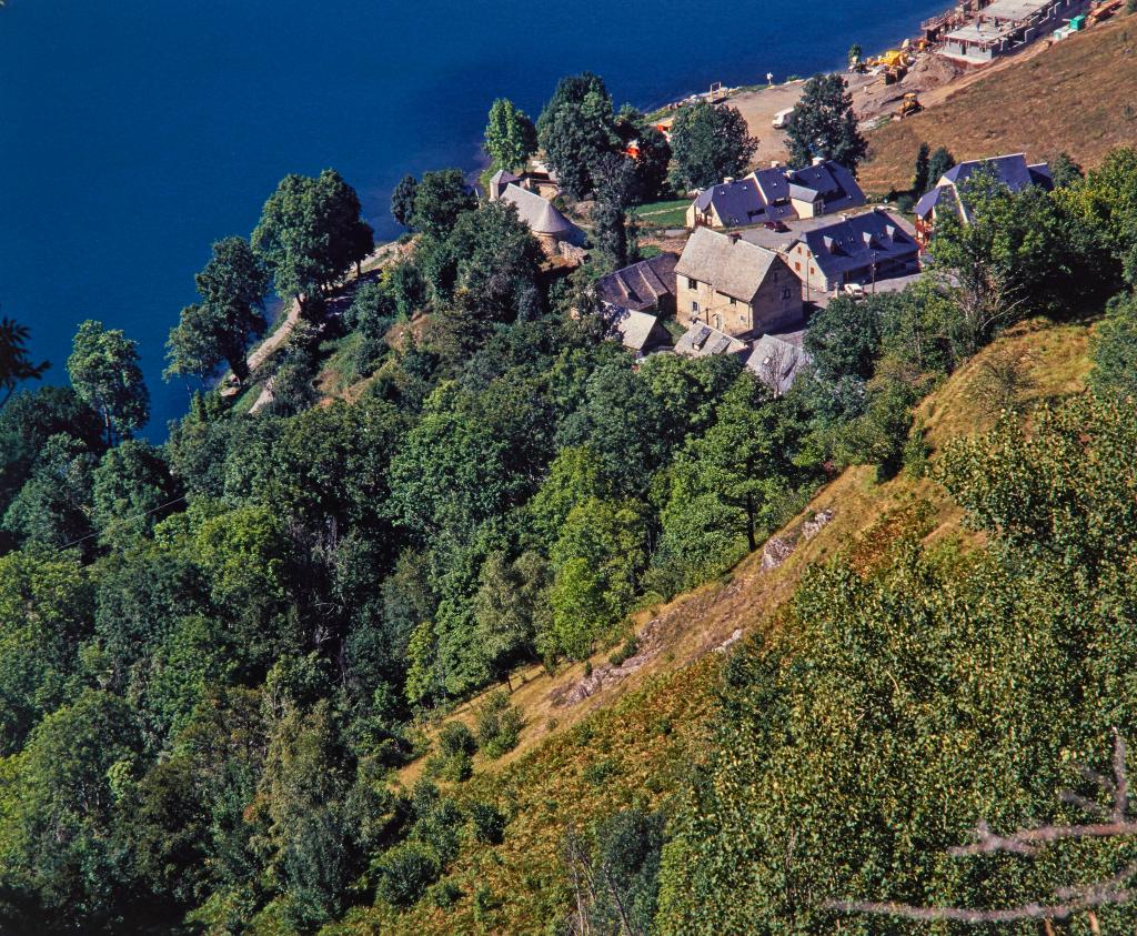 présentation de l'ancienne commune d'Armenteule