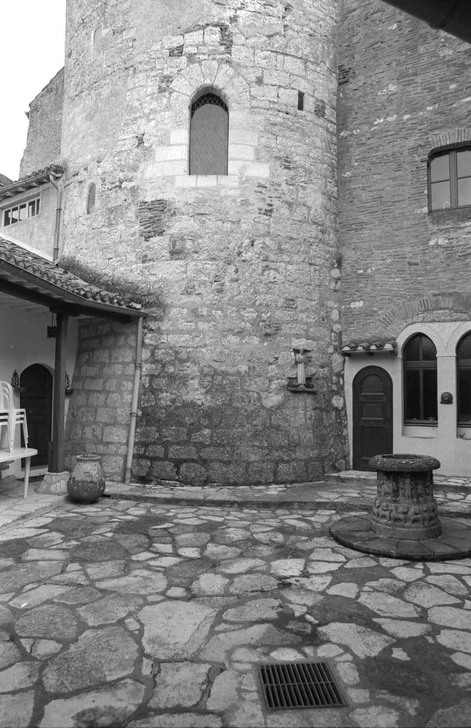château de Laroque, dit Borie de Polminhac