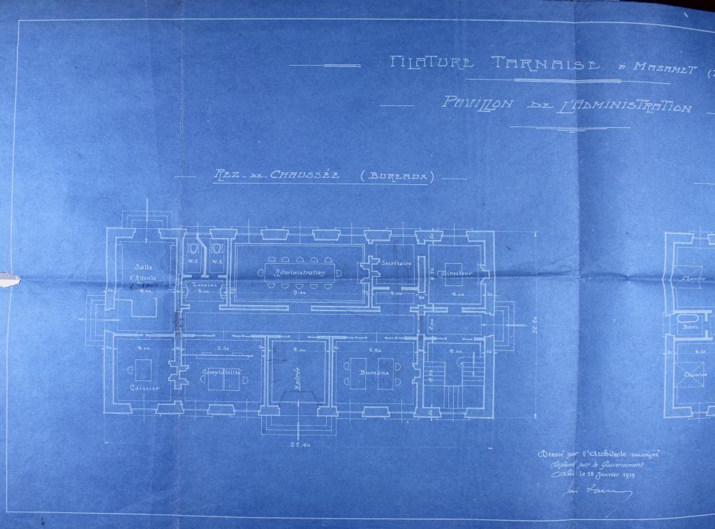 ancienne filature de laine peignée Société la Tarnaise puis Société mazamétaine de textile puis Société industrielle de maroquinerie (SIM)