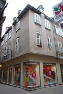 immeuble à boutique
