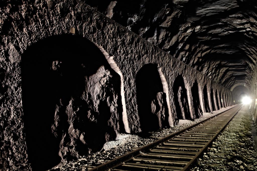 tunnel ferroviaire, dit souterrain de Bouziès