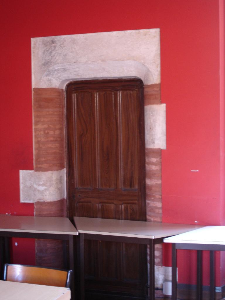 hôtel de Bernuy, puis collège universitaire, actuellement lycée Pierre de Fermat