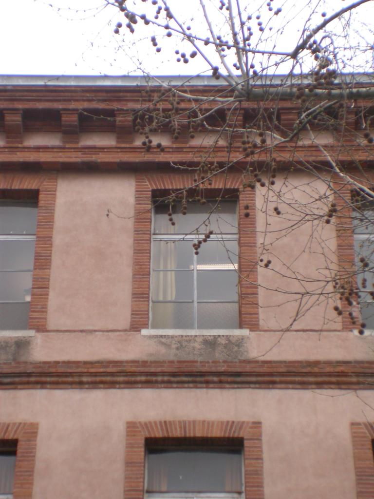 hôtel de Bernuy, puis collège universitaire, actuellement lycée Pierre de Fermat