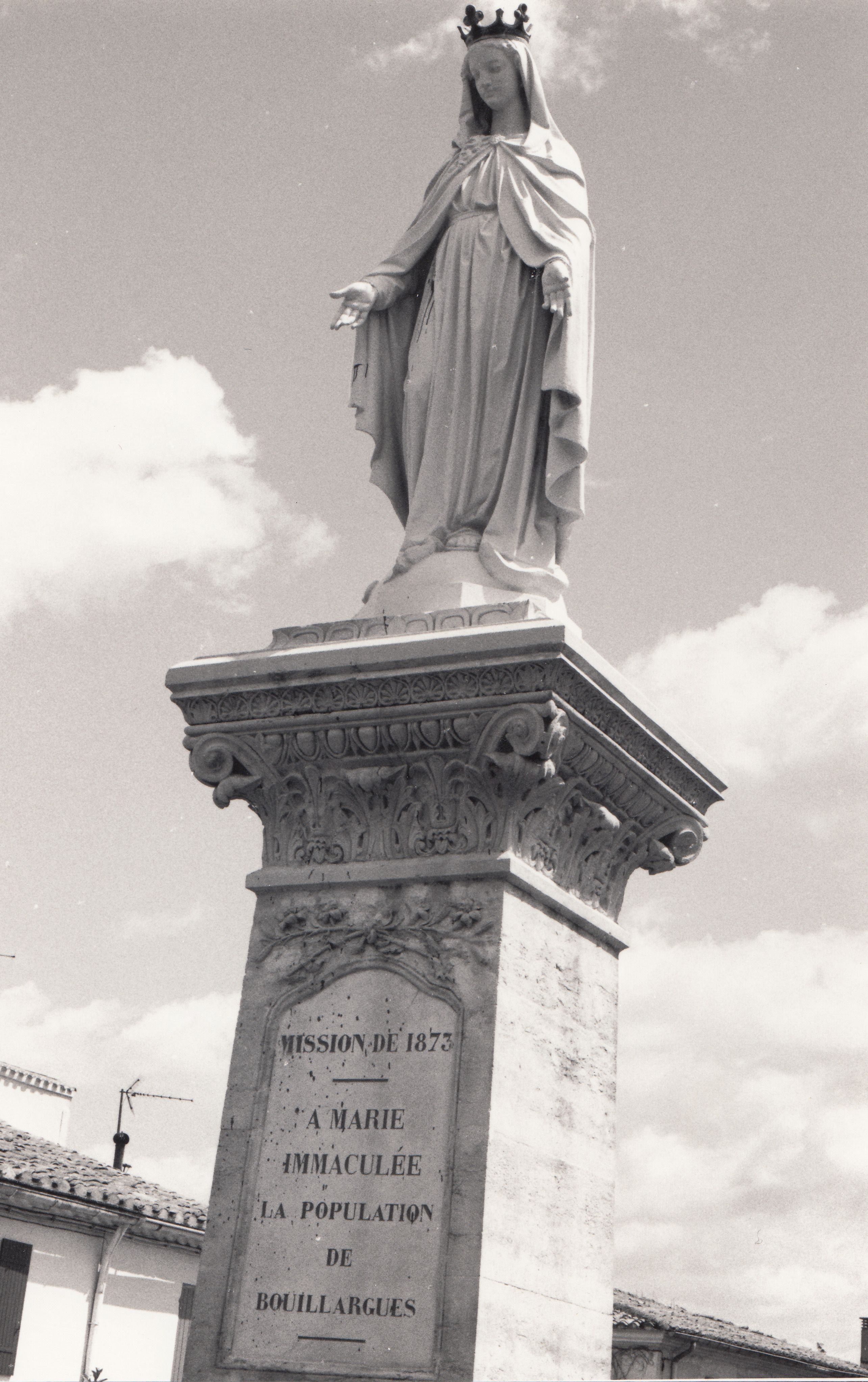 monument de la Vierge