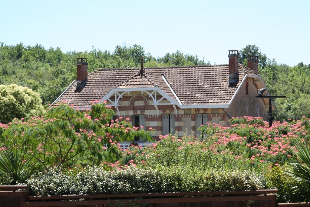 villa