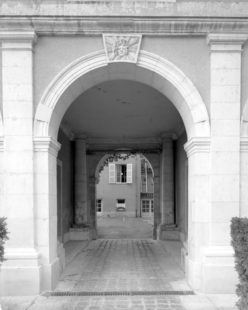 palais épiscopal, puis préfecture