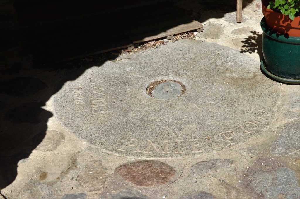 ancien moulin à farine, aujourd'hui maison