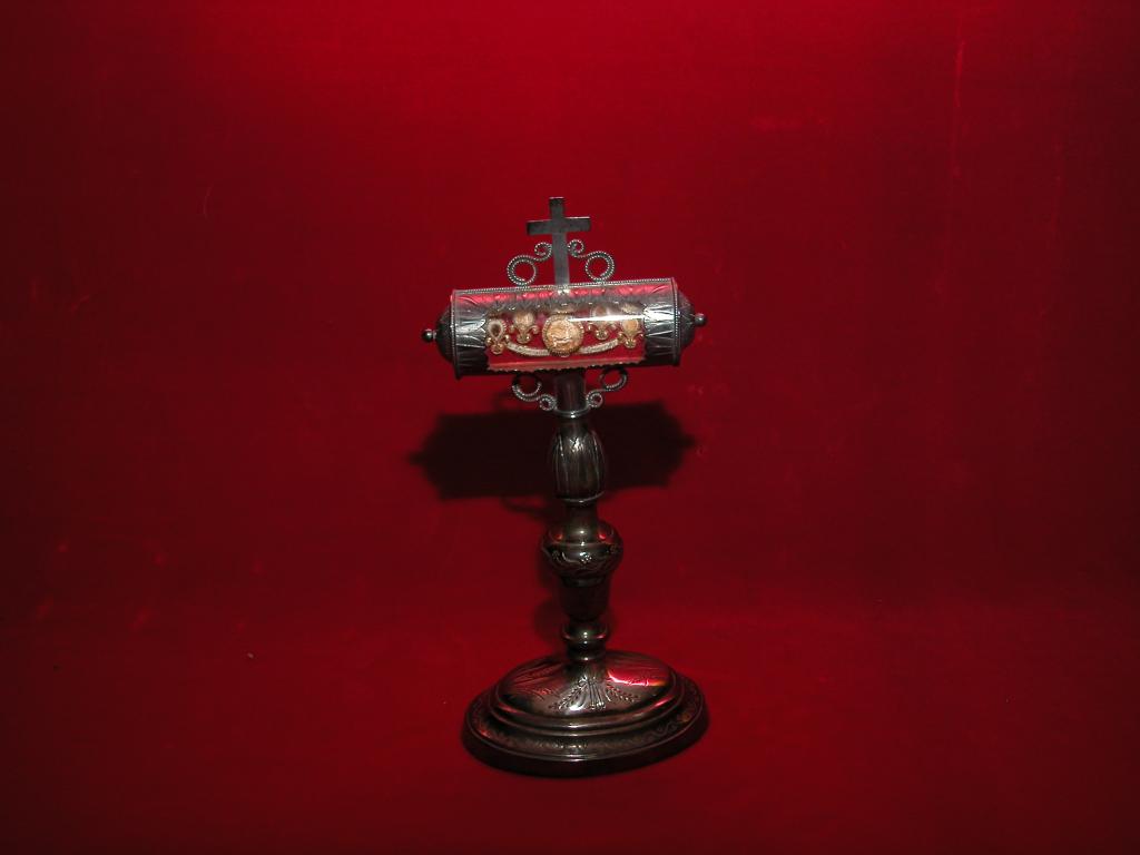 reliquaire-monstrance des saints Prosper, Prétiosi, Artémont, Exupère, Concordéi, Philotei, Désiré et Vitalis