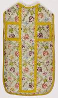 chasuble blanche avec une étole, un manipule et une bourse de corporal (n° 41)