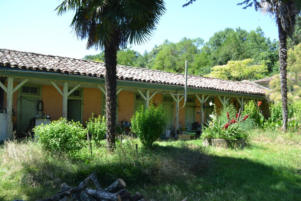 ancien établissement thermal, actuellement maison