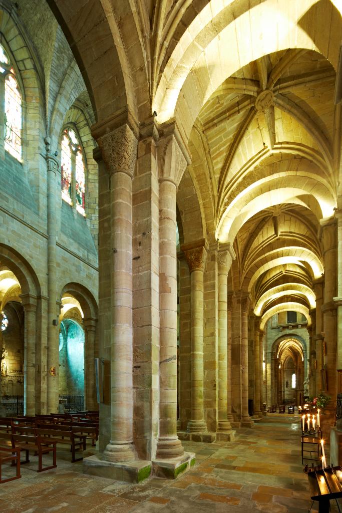 abbaye de bénédictins Saint-Sauveur