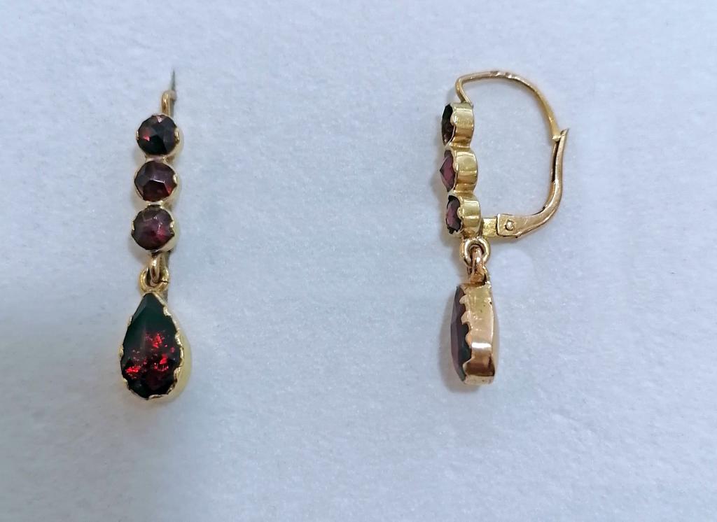 Paire de boucles d'oreilles à pendeloque