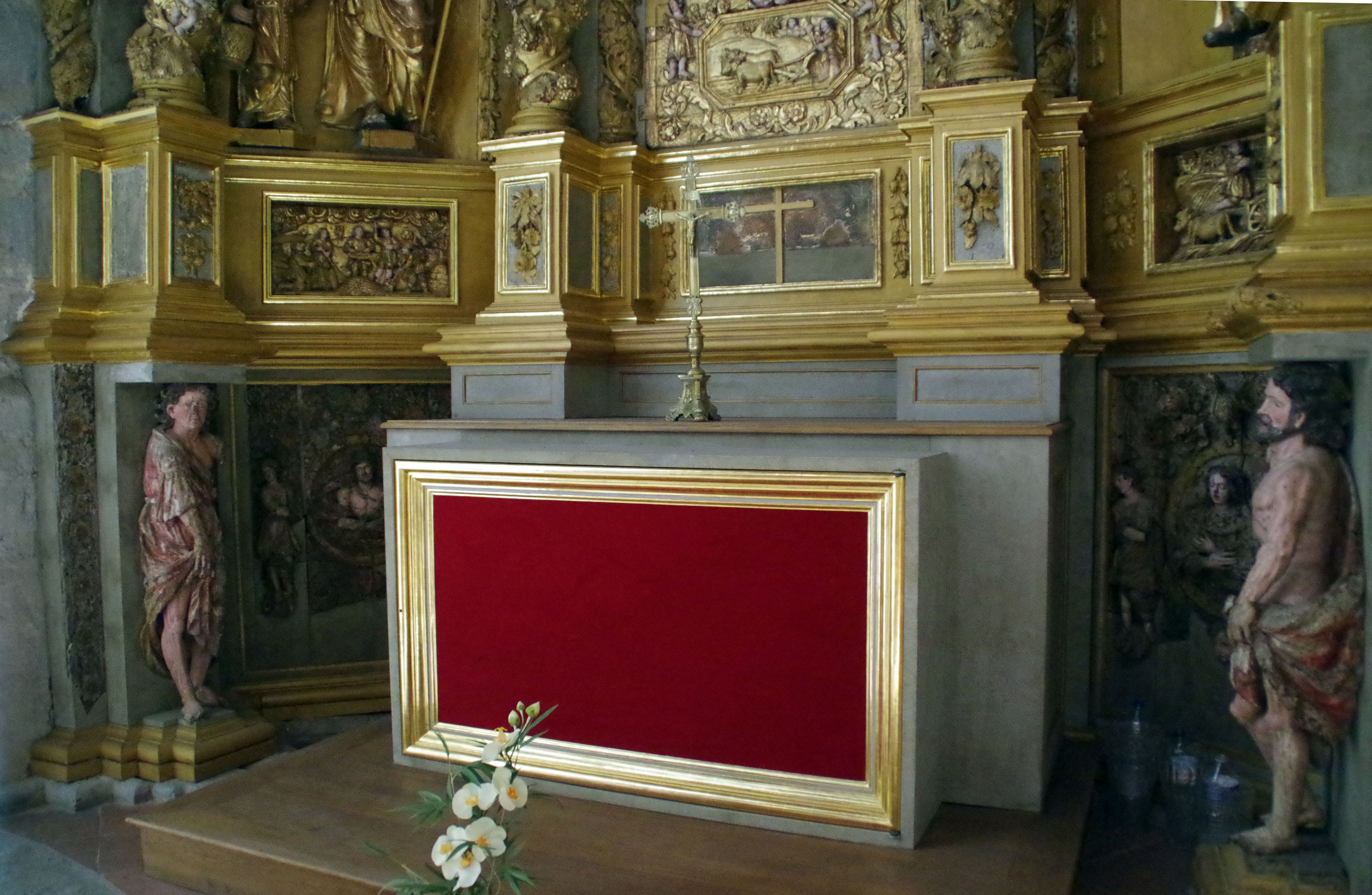 retable architecturé à niche