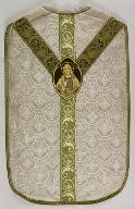 chasuble blanche avec manipule, voile de calice et bourse de corporal (n° 63)