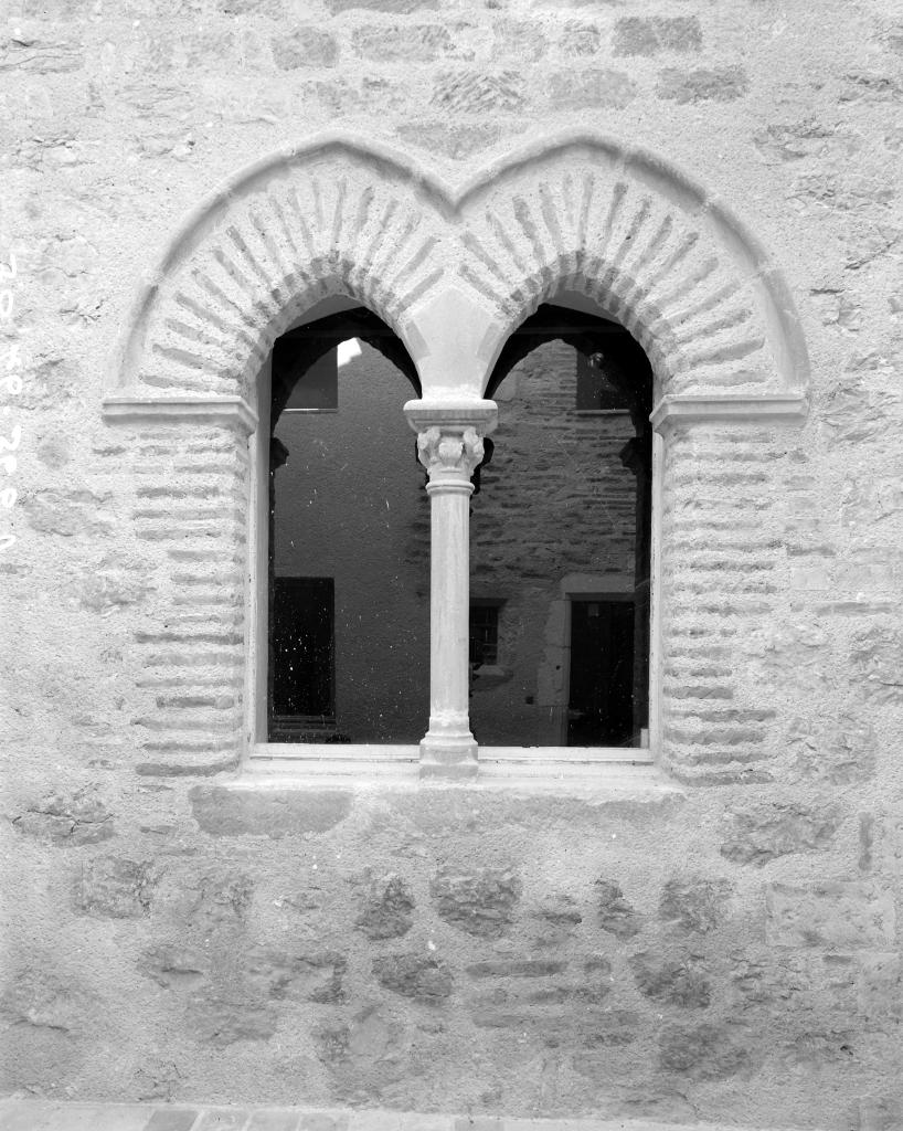 tour et bâtiment conventuel : Maîtrise puis Grenier du chapitre