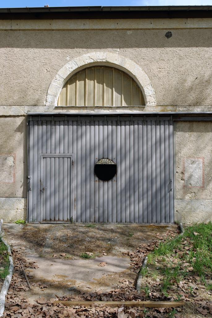 Quartier de cavalerie Henry, puis Quartier de cavalerie Espagne, Caserne d'artillerie et Centre d'Instruction du service de l'Intendance