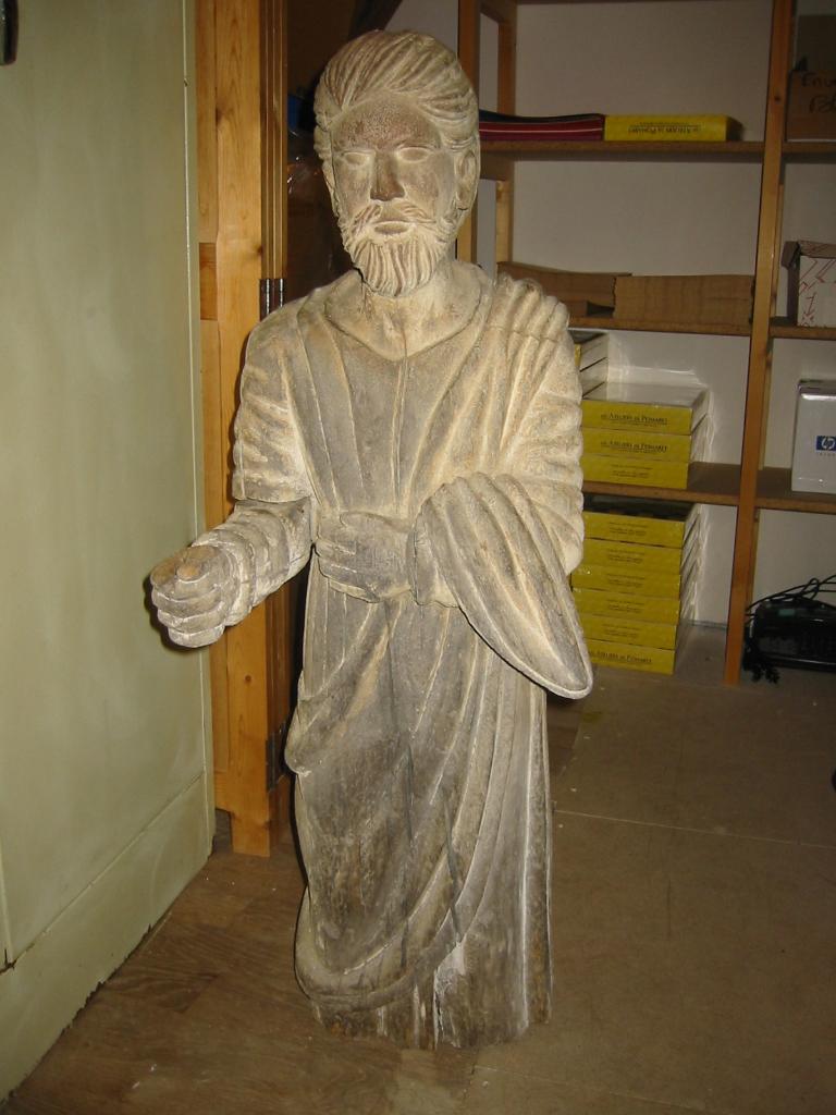 statue : Apôtre barbu