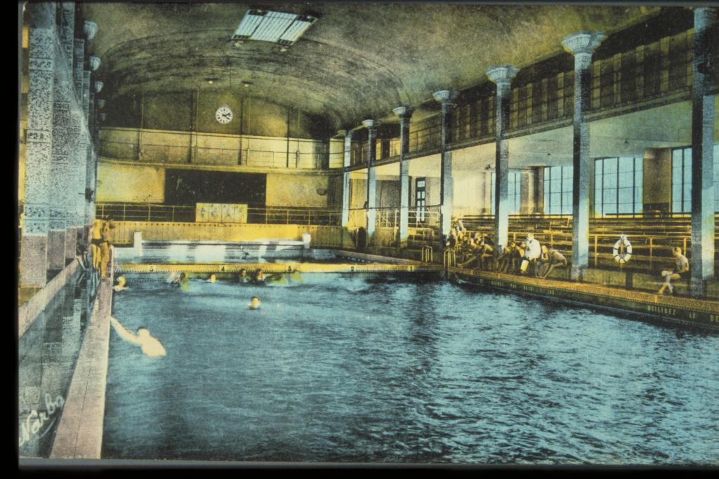 complexe sportif dit Parc des sports, piscine municipale Alfred Nakache