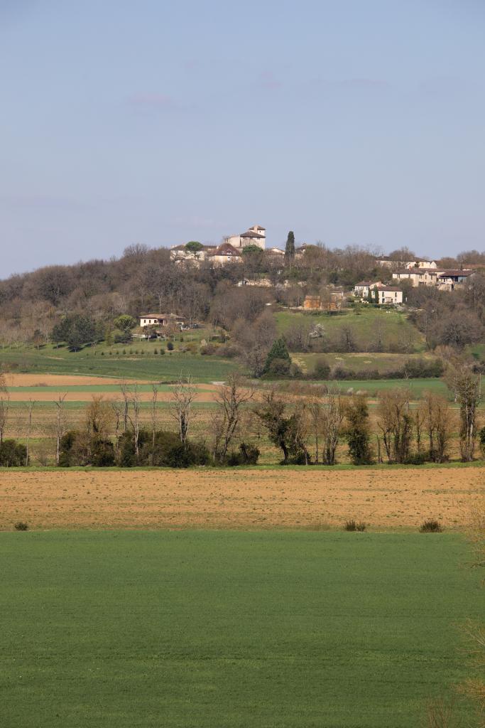village d'Avezan