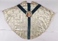 chasuble ample blanche