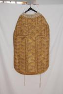 chasuble dorée