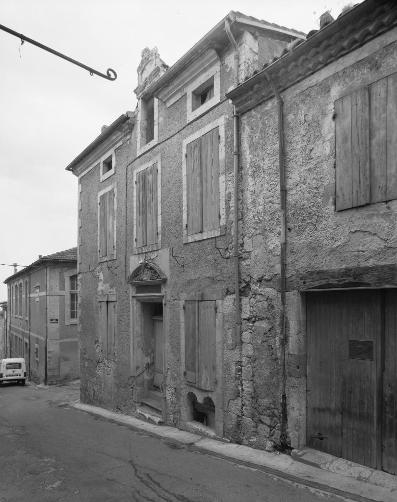 demeure