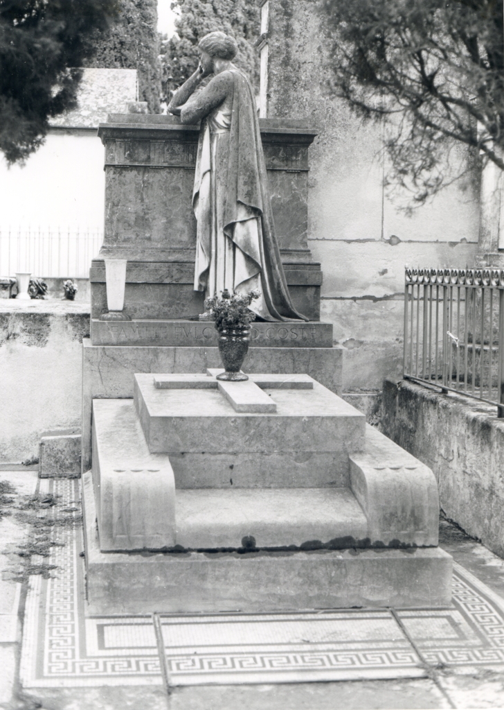 monument funéraire (monument sépulcral, n° 23), de la famille Fulcrand Coste