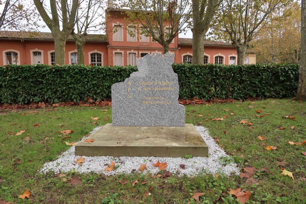 monument aux morts de la guerre de 1914-1918, de la guerre de 1939-1945 et de la guerre de 1954-1962 (Algérie)