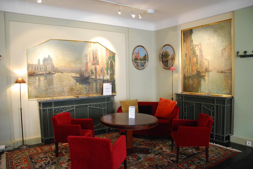 Grand Hôtel Broussy, aujourd'hui Hôtel Mercure, et Grand Café Riche, actuel café Le Broussy