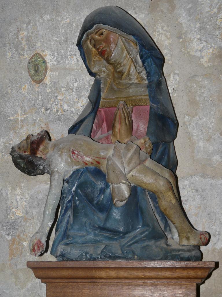 statue : Piéta