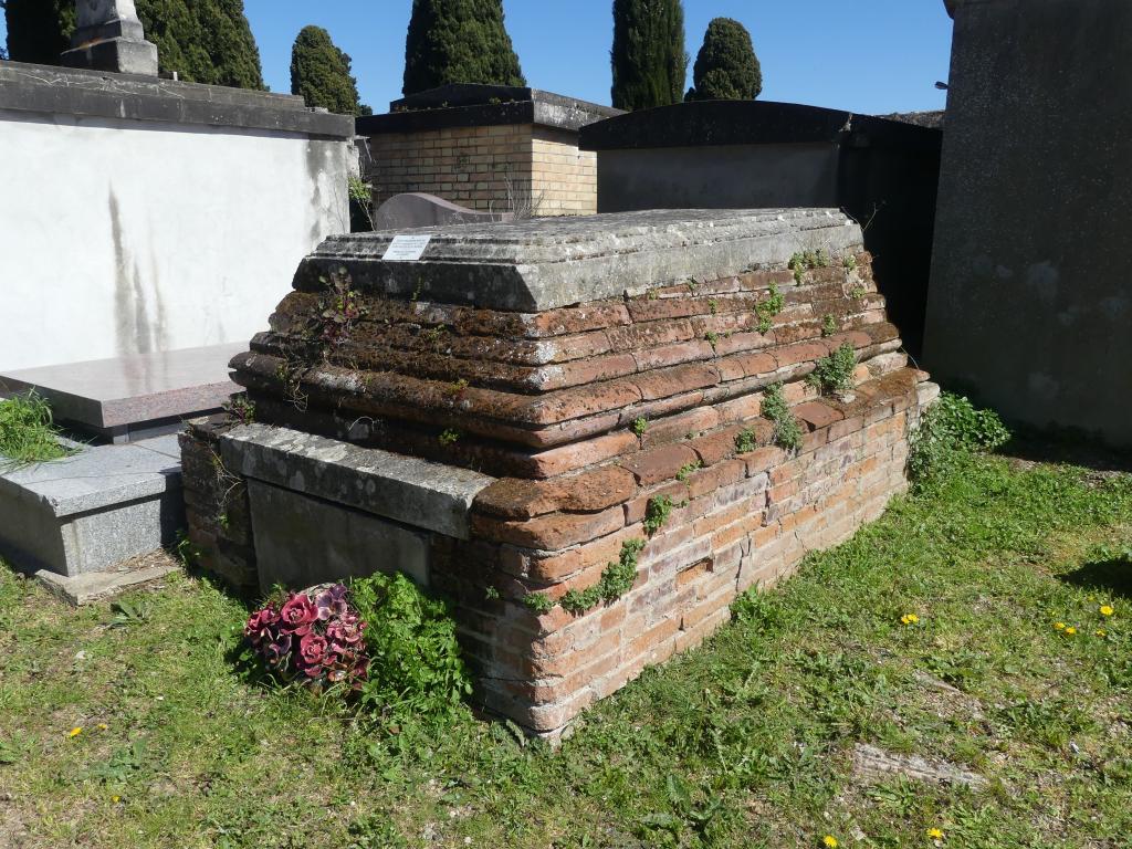 tombeau de Justin de Selves