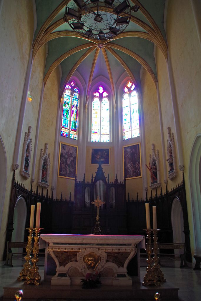 église Saint-Saturnin de Pont-Saint-Esprit
