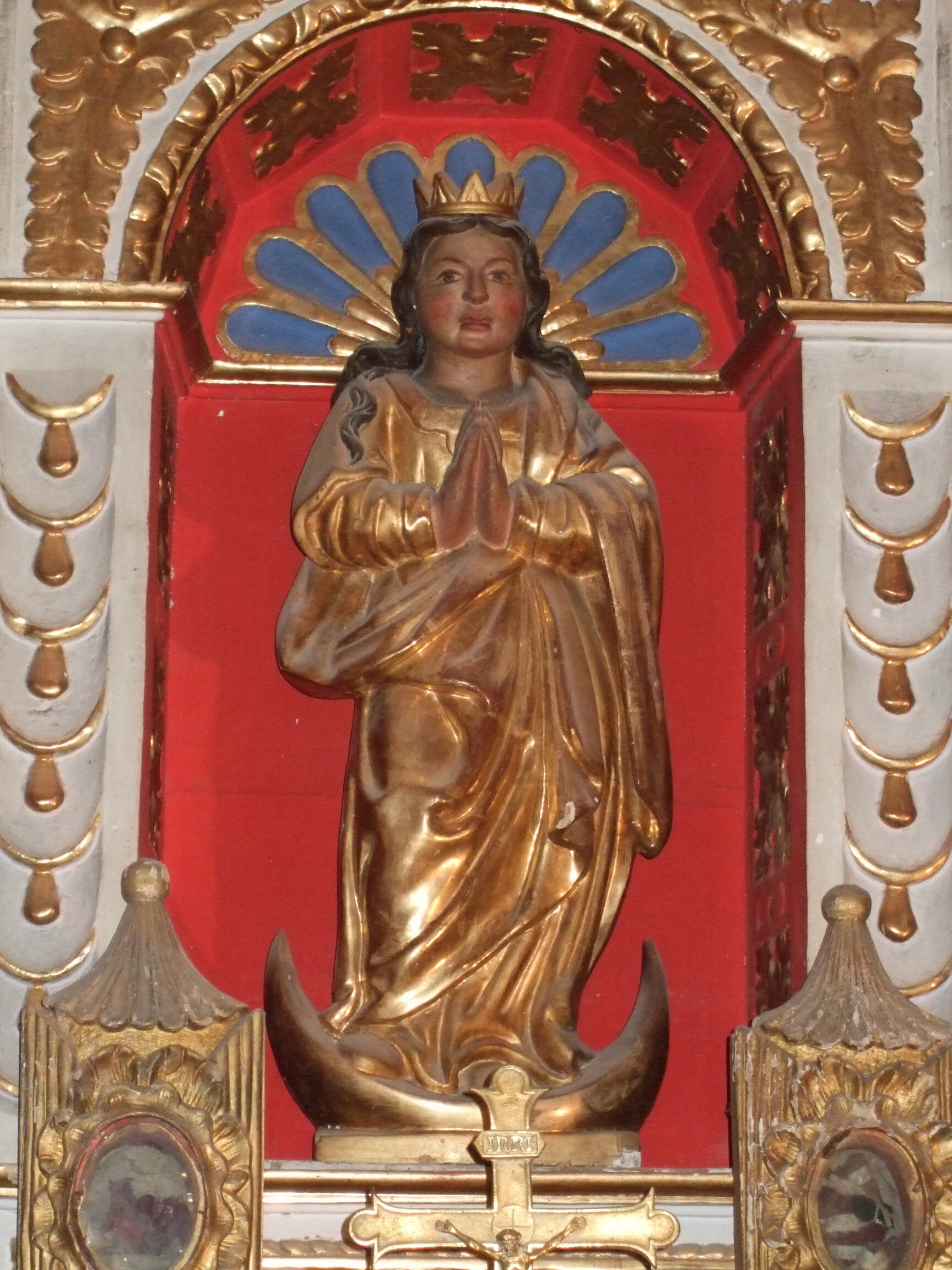 Statue de la Vierge de l'Immaculée Conception