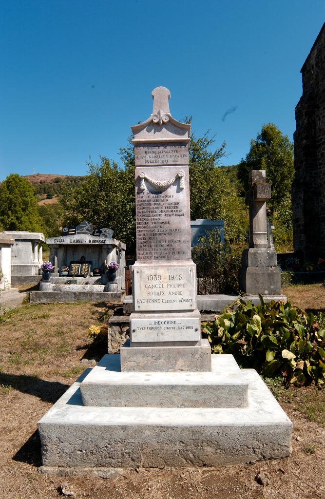 monument aux morts de la guerre de 1914-1918, de la guerre de 1939-1945 et de la guerre d'Indochine