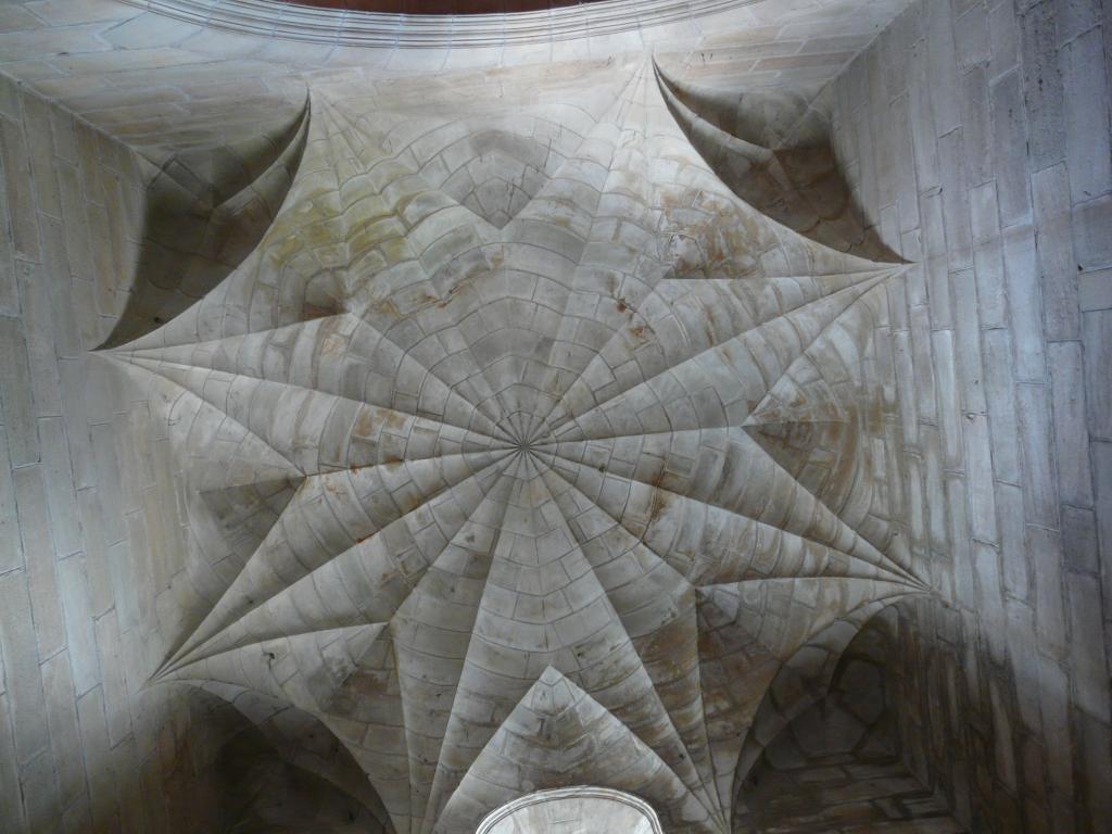 église paroissiale Saint-Pierre