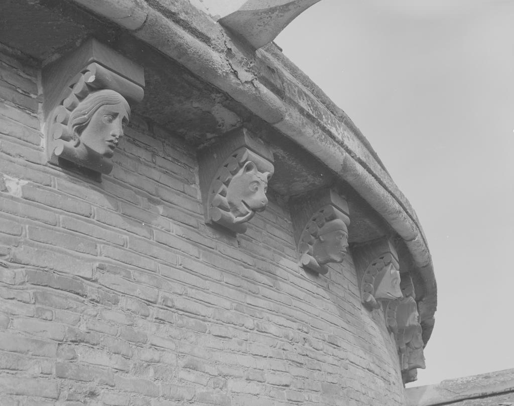 Abbaye de chanoines de saint Augustin, dite basilique Saint-Sernin, actuellement église paroissiale