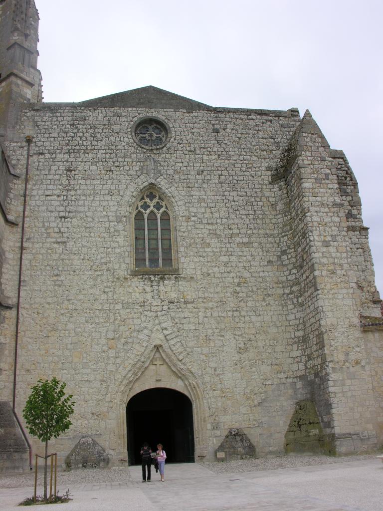 cathédrale Saint-Gervais et Saint-Protais, actuellement église paroissiale