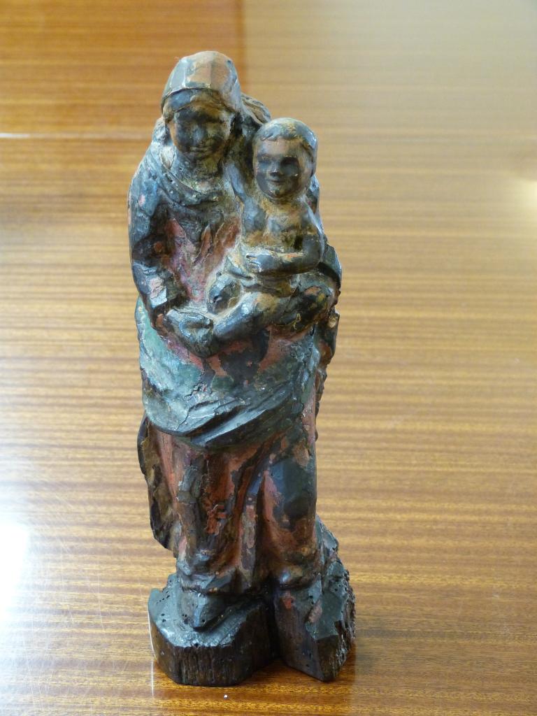 statue (statuette) : Vierge à l'Enfant