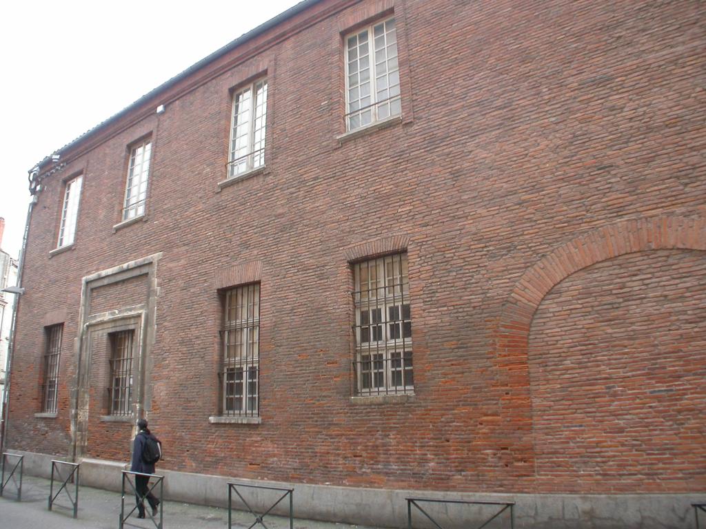 hôtel de Bernuy, puis collège universitaire, actuellement lycée Pierre de Fermat