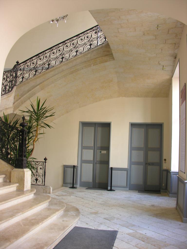 palais épiscopal