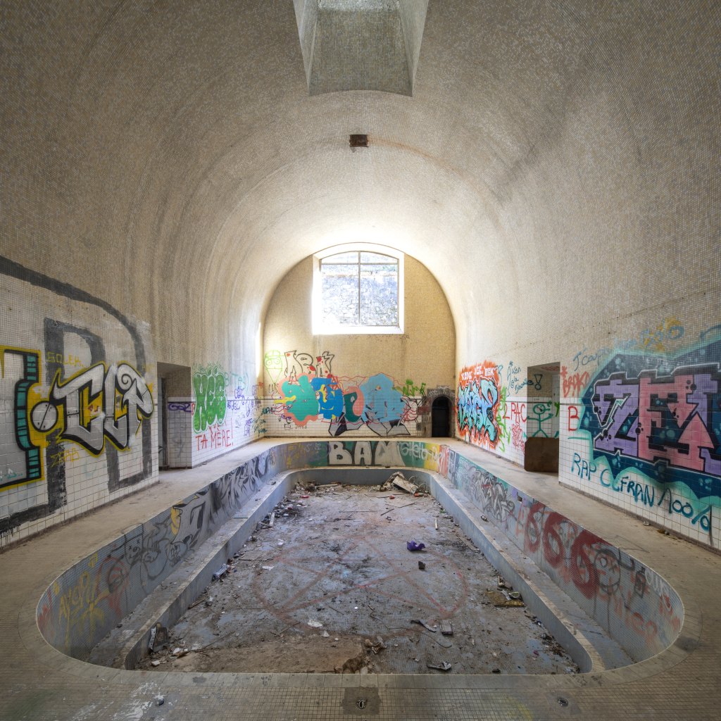 Ancien hôpital thermal des armées