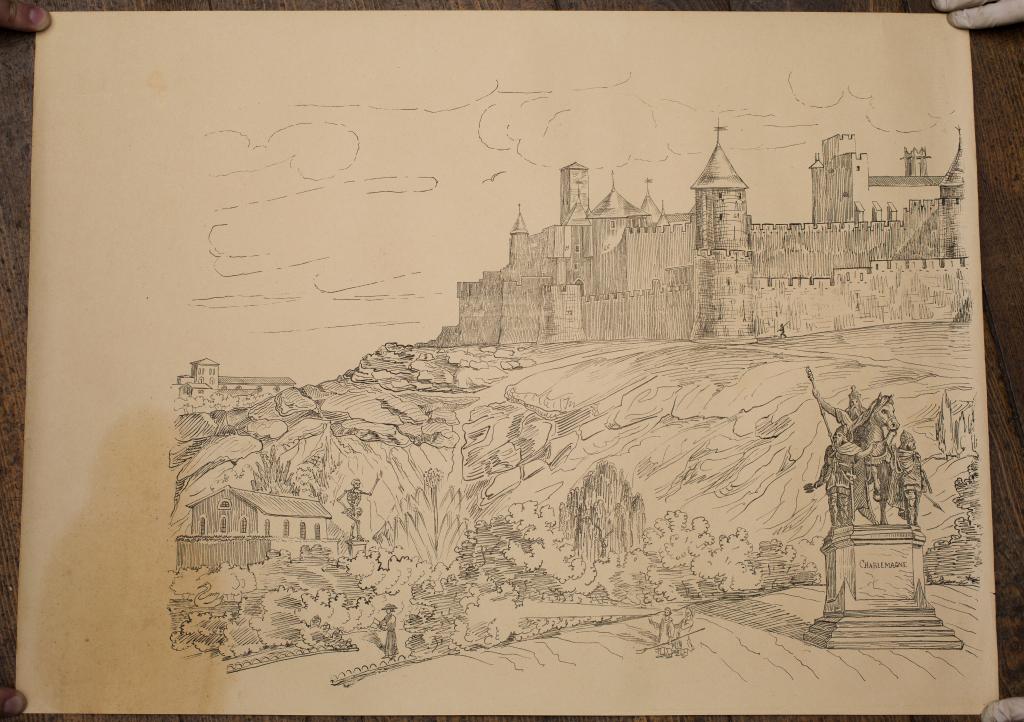 présentation du mobilier du musée de l'Institution Saint-Joseph