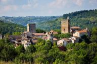 fortification d'agglomération : enceinte du castrum