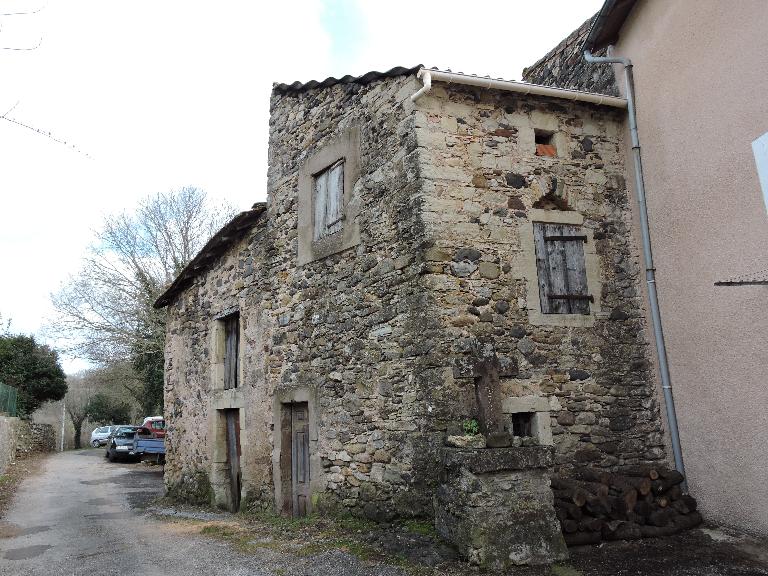 écart : hameau Le Mas Blanc