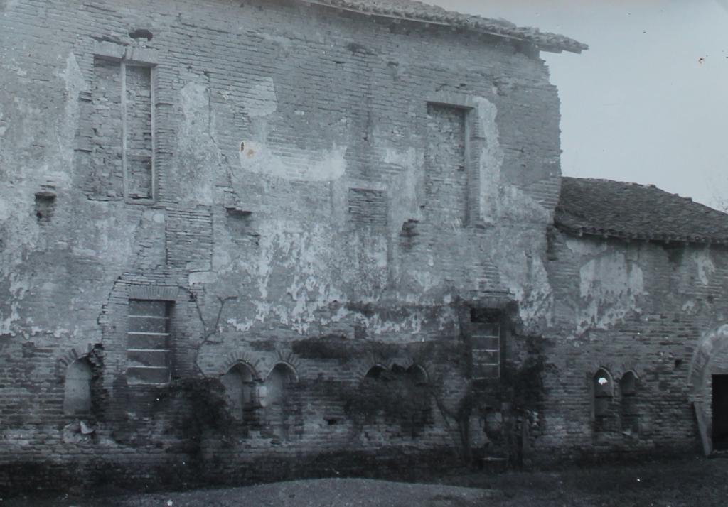 ancienne abbaye cistercienne de Lagarde-Dieu